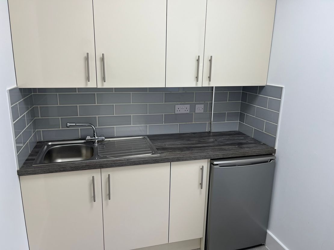 Unit 3 Fernacre Business Park, Budds Lane, Romsey, Hampshire, SO51 0HA