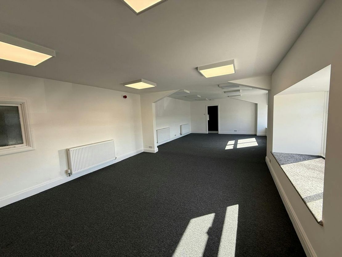 Unit 5, Centre 21 Bridge Lane, Warrington, WA1 4AW