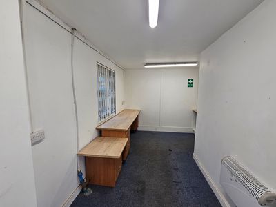 Property Image for Unit 19 Cloverlay Industrial Estate, Canterbury Lane, Off Otterham Quay Lane, Rainham, Kent, ME8 8GL