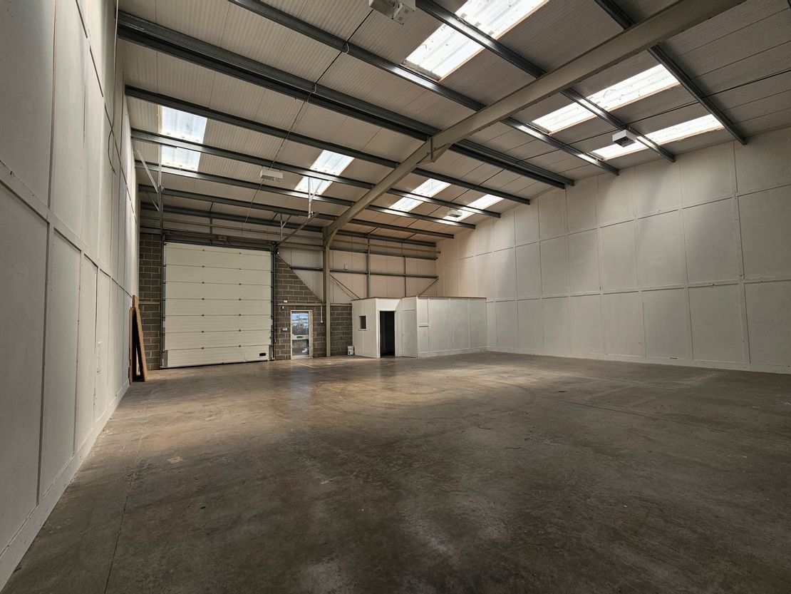 Unit 19 Cloverlay Industrial Estate, Canterbury Lane, Off Otterham Quay Lane, Rainham, Kent, ME8 8GL