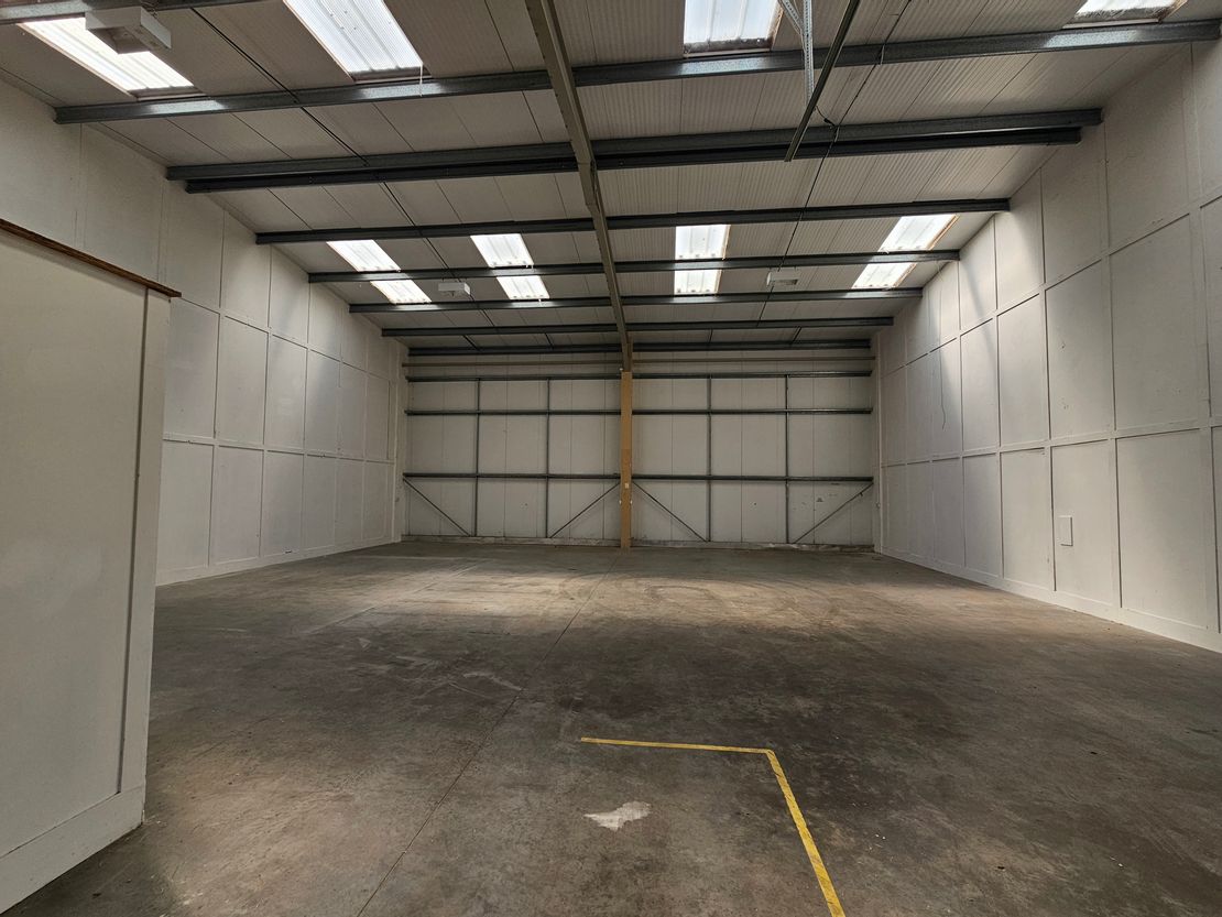 Unit 19 Cloverlay Industrial Estate, Canterbury Lane, Off Otterham Quay Lane, Rainham, Kent, ME8 8GL