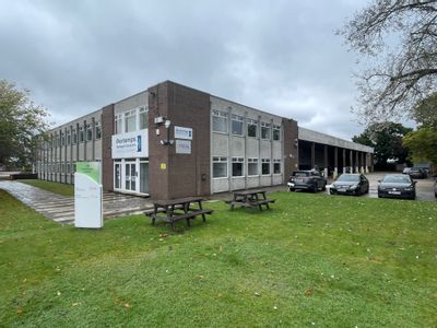 Property Image for 448 Basingstoke Rd, Reading RG2 0LP, UK