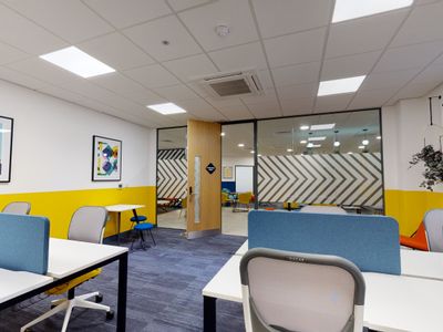 Property Image for Cumberland House, 35 Park Row, Nottingham, Nottinghamshire, NG1 6EE