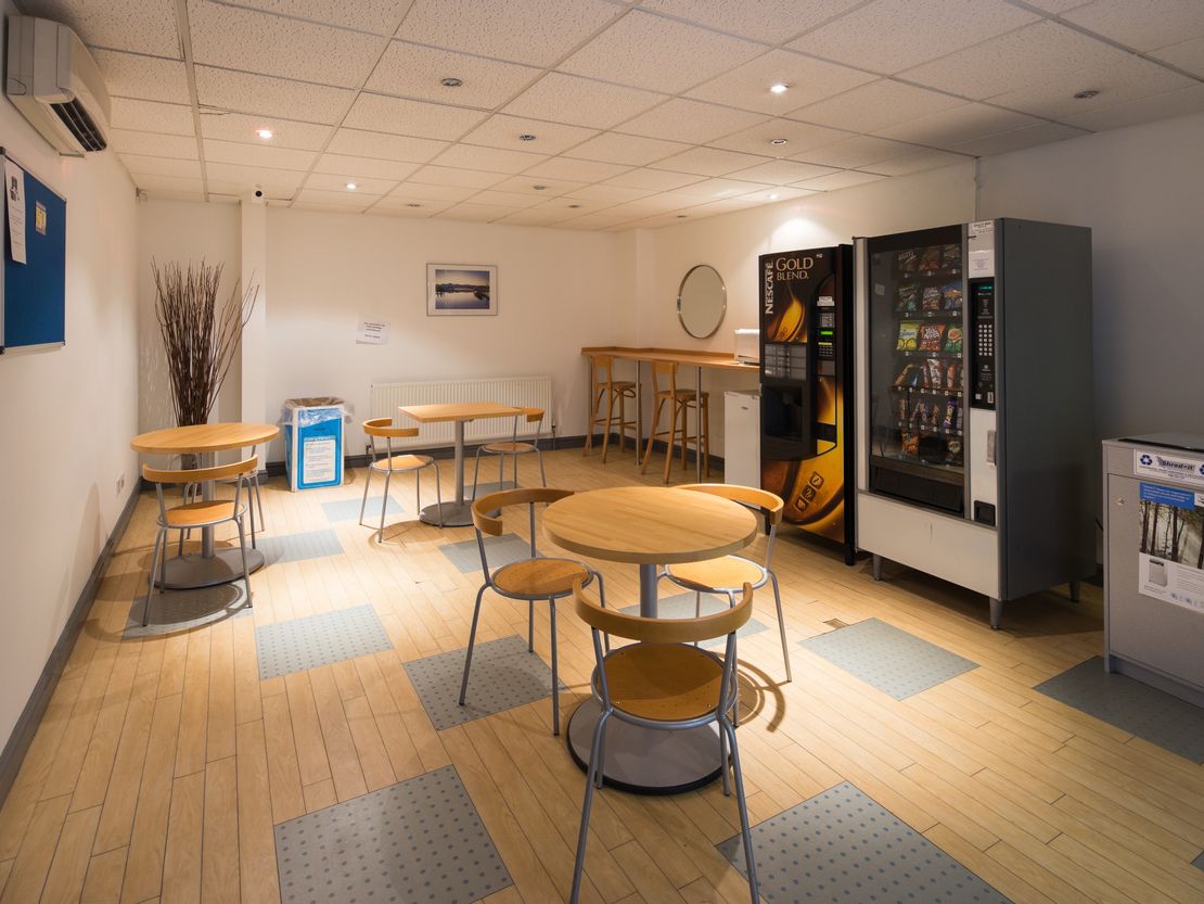 Brooklands Court Business Centre, Tunstall Road, Leeds, West Yorkshire, LS11 5HL