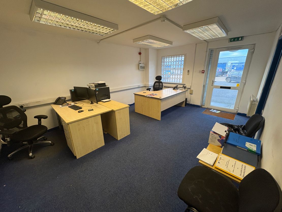 Unit K, Eagle Close, Chandlers Ford, Eastleigh, SO53 4NF