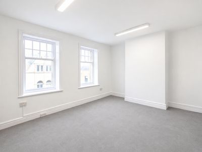 Property Image for 5 Cattle Market, Hexham, Northumberland North, NE46 1NU
