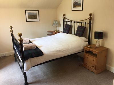 Property Image for Dunedin B&B, Shore Road, Broadford, Isle of Skye, IV49 9AB