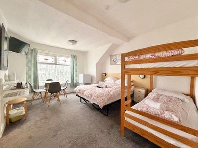 Property Image for Granville Hotel, 12 Station Road, Blackpool, FY4