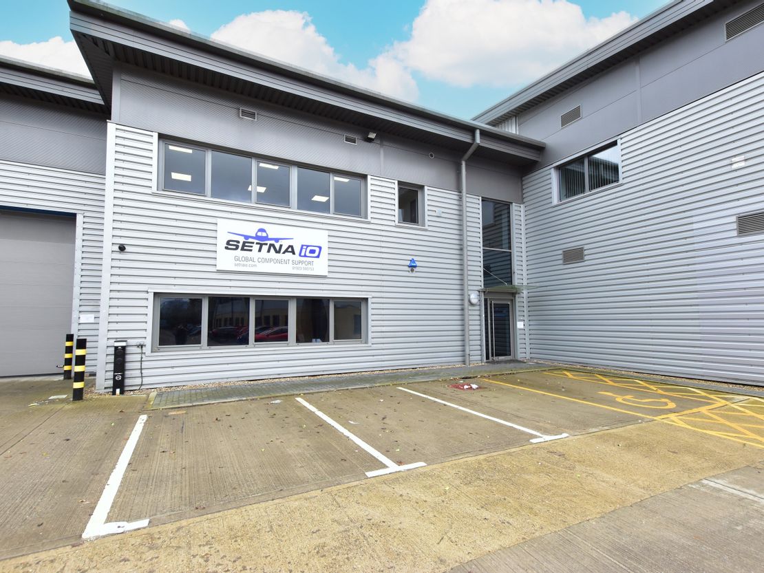 Units I & J, Caxton court, Caxton Way, Watford WD18 8RH