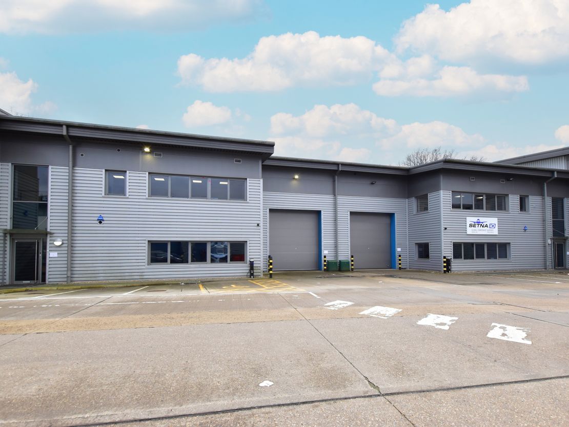 Units I & J, Caxton court, Caxton Way, Watford WD18 8RH