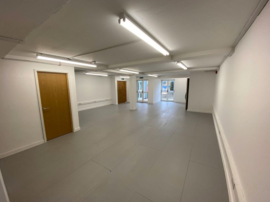 Unit 7, South Oxford Business Centre, Lower Road, Garsington, Oxford, OX44 9DP