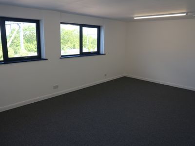 Property Image for Unit 7 Gresham Way, Reading RG30 6AW