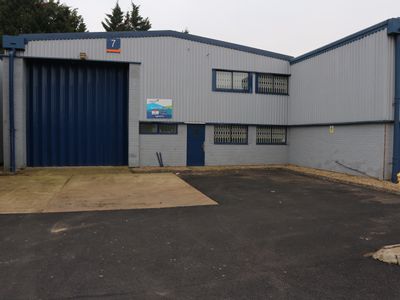 Property Image for Unit 7 Gresham Way, Reading RG30 6AW