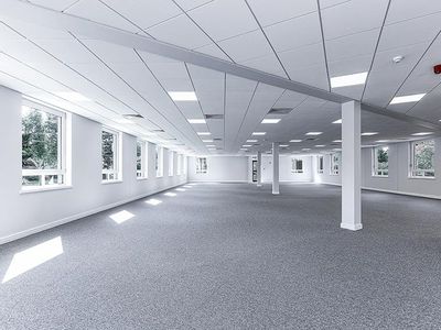 Property Image for 2620 Kings Court, The Crescent, Birmingham, West Midlands, B37 7YE
