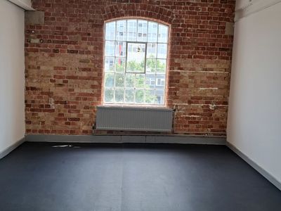 Property Image for Camberwell Business Centre, 99-103 Lomond Grove, London, Greater London, SE5 7HN