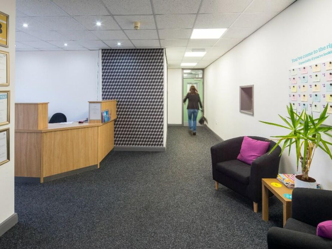 Oaks Business Park, Oaks Lane, Kendray, Barnsley, South Yorkshire, S71 1HT