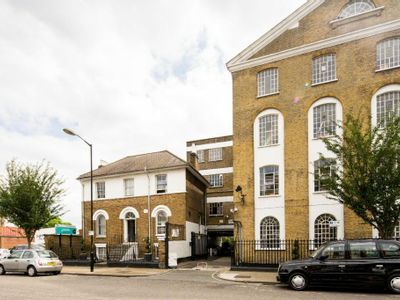 Property Image for Camberwell Business Centre, 99-103 Lomond Grove, London, Greater London, SE5 7HN
