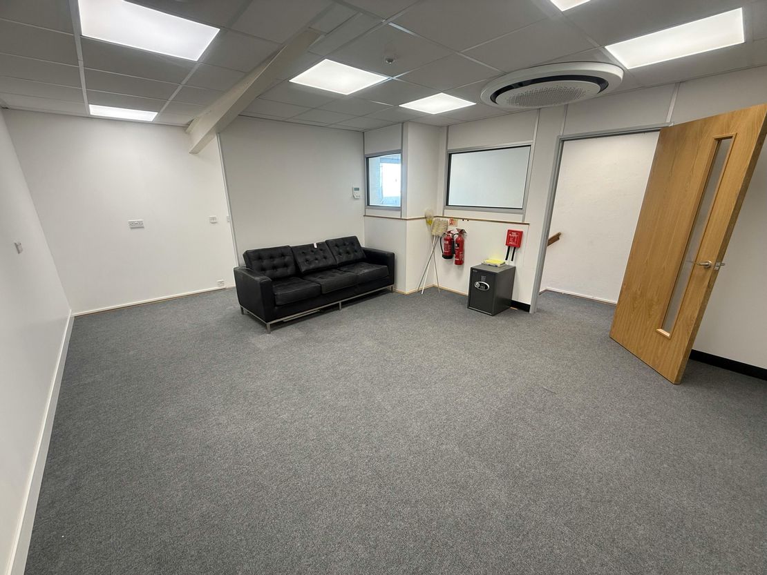 3 Trafalgar Mews, Brighton, BN1 4EZ