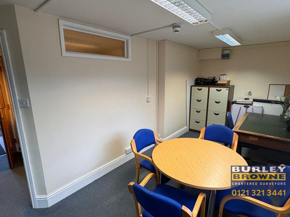 Agriculture House, The Common, Langley Burrell, Chippenham, Wiltshire, SN15 4LQ