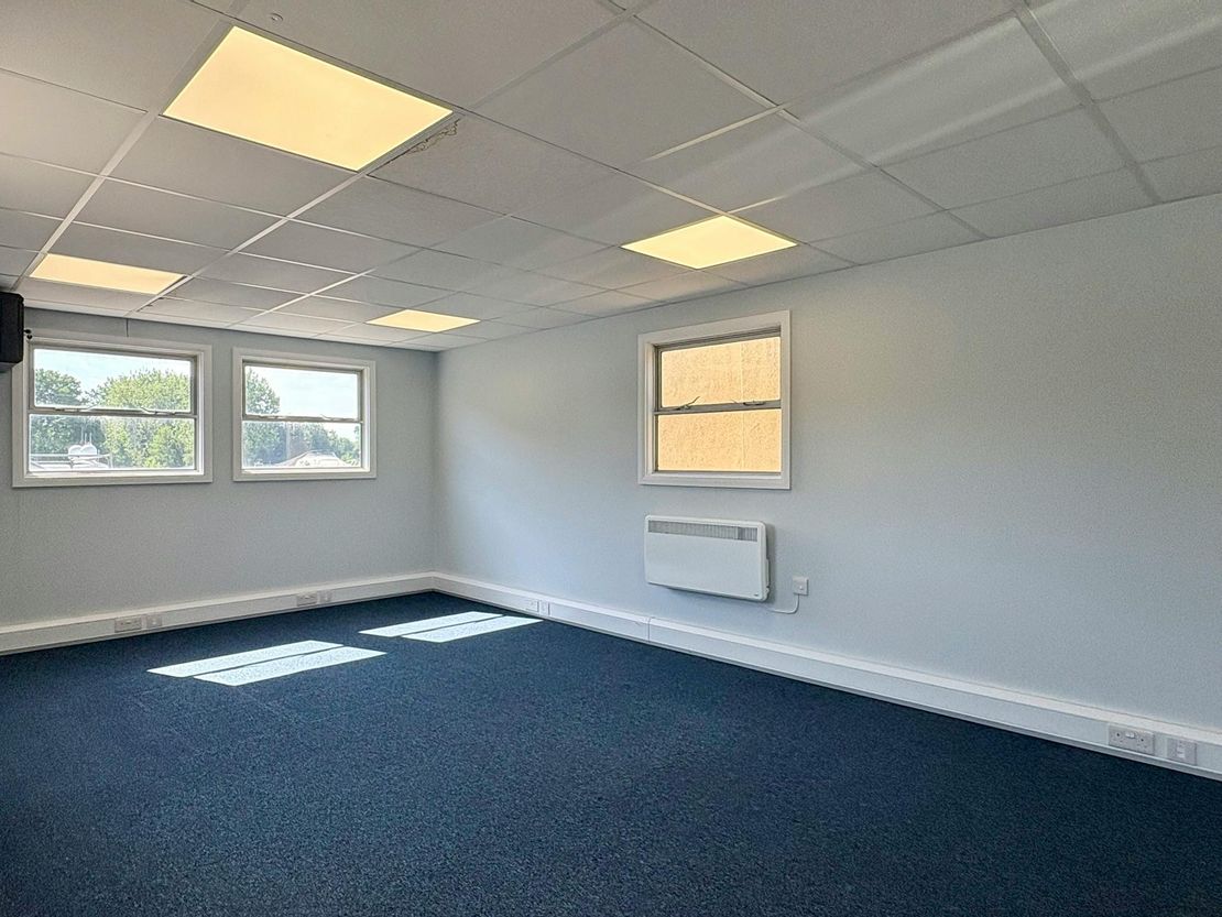 Cabin Office, Shepperton Marina, Felix Lane, Shepperton, TW17 8NS