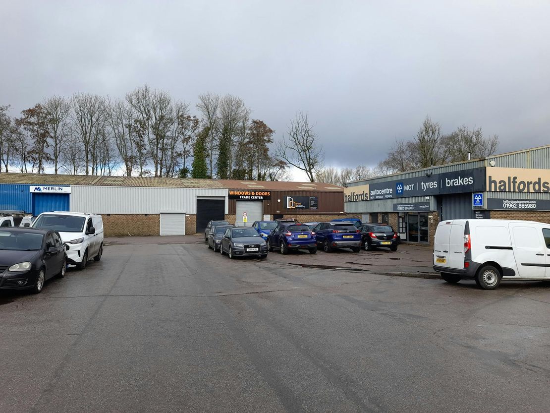Unit C, St Martins Trade Park, Nickel Close, Easton Lane, Winchester, SO23 7RJ
