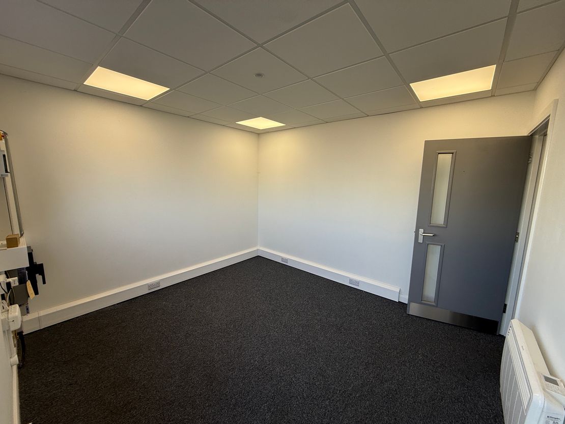 6 & 7 Orchard Business Park, Transfesa Road, Paddock Wood, Tonbridge, Kent, TN12 6UY