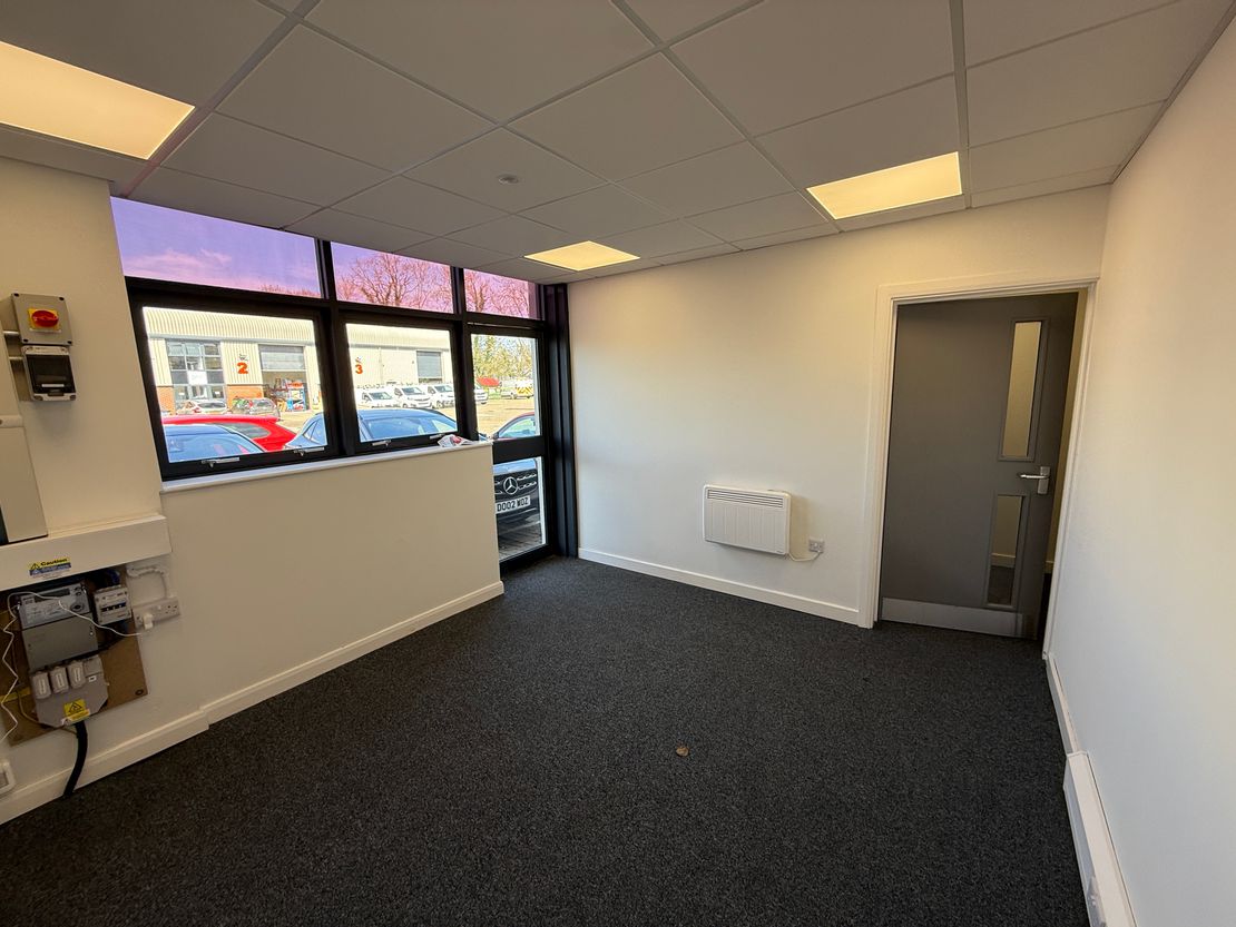 6 & 7 Orchard Business Park, Transfesa Road, Paddock Wood, Tonbridge, Kent, TN12 6UY