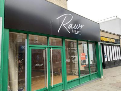 Property Image for 105 High Street, Watford, WD17 2DQ