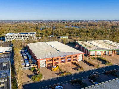 Property Image for Unit 12 St Martins Centre, St. Martins Way, Bedford, MK42 0LF