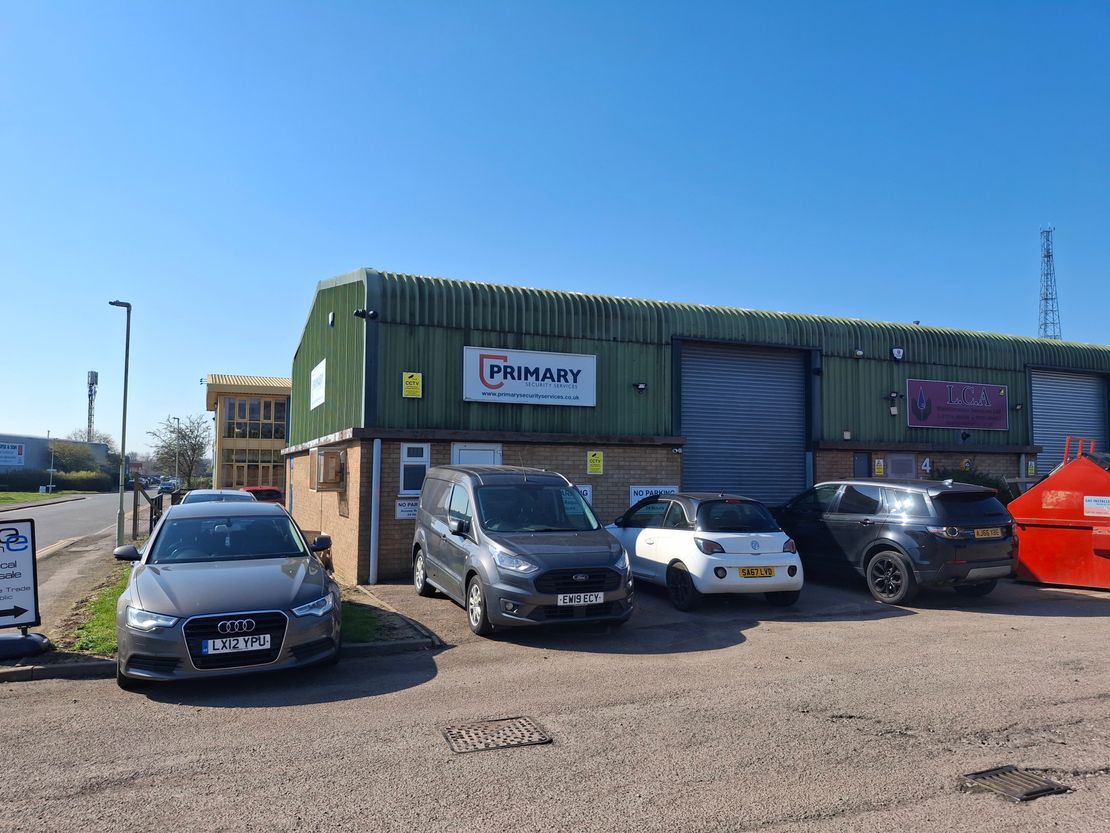 Unit 3 Singer Court, Singer Way, Woburn Road Industrial Estate Kempston, Bedford, MK42 7AW