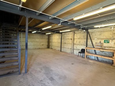 Property Image for Yard, Moor Mill Lane, Colney Street, Radlett, Hertfordshire, AL2 3UA