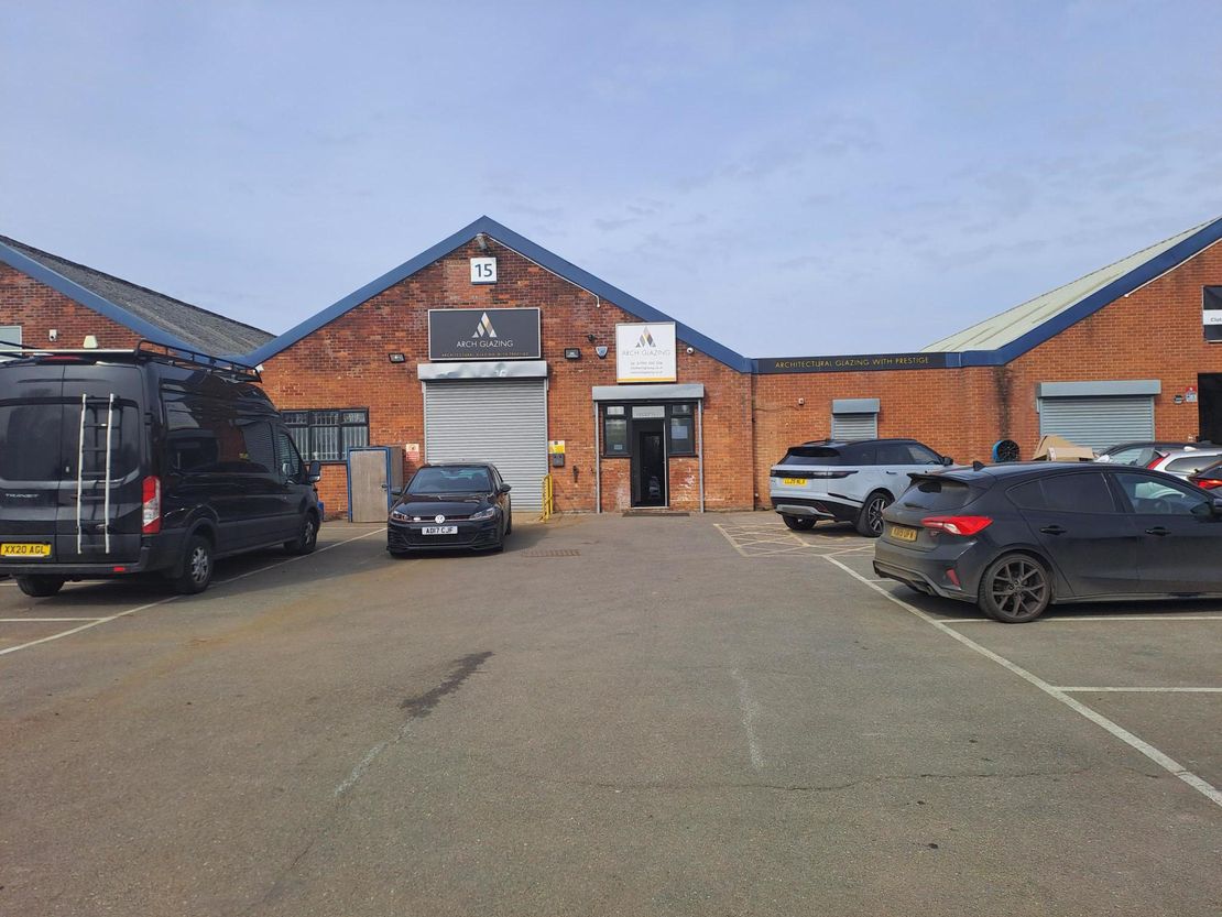 15 South Mundells, Welwyn Garden City, Hertfordshire, AL7 1EP