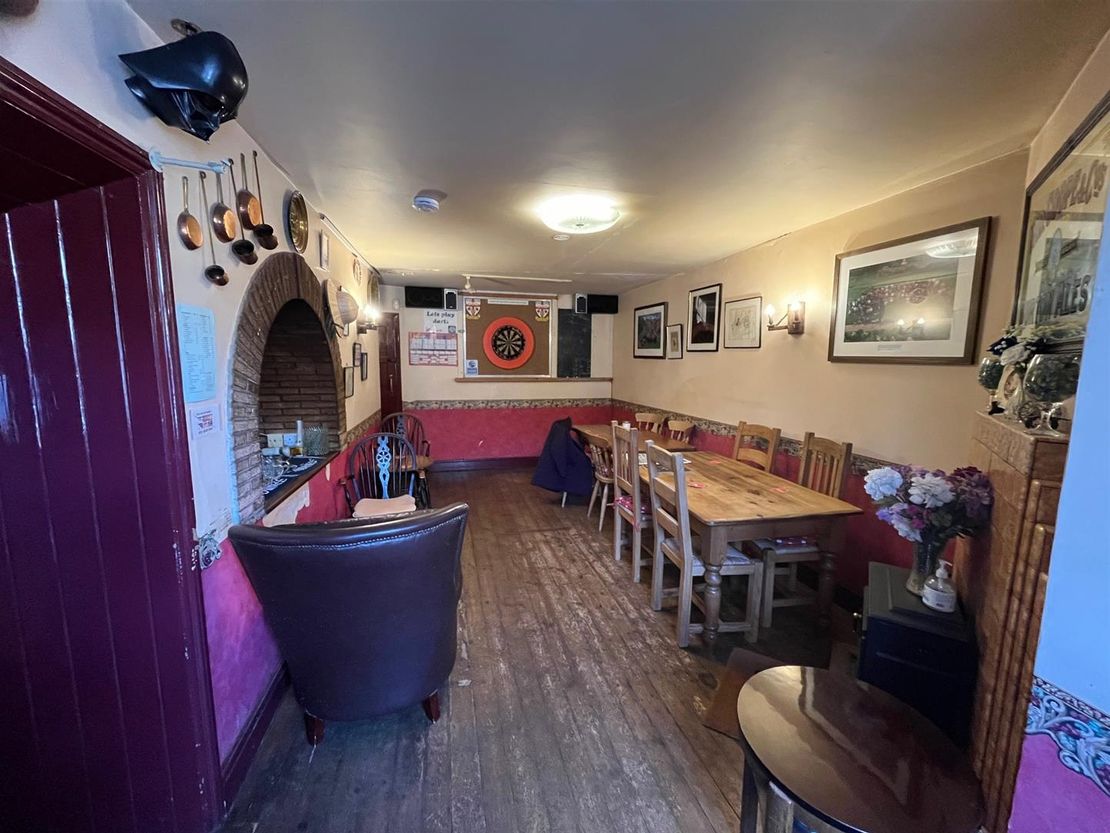The Sun Inn - Main Street, Belton In Rutland, Oakham LE15 9LB