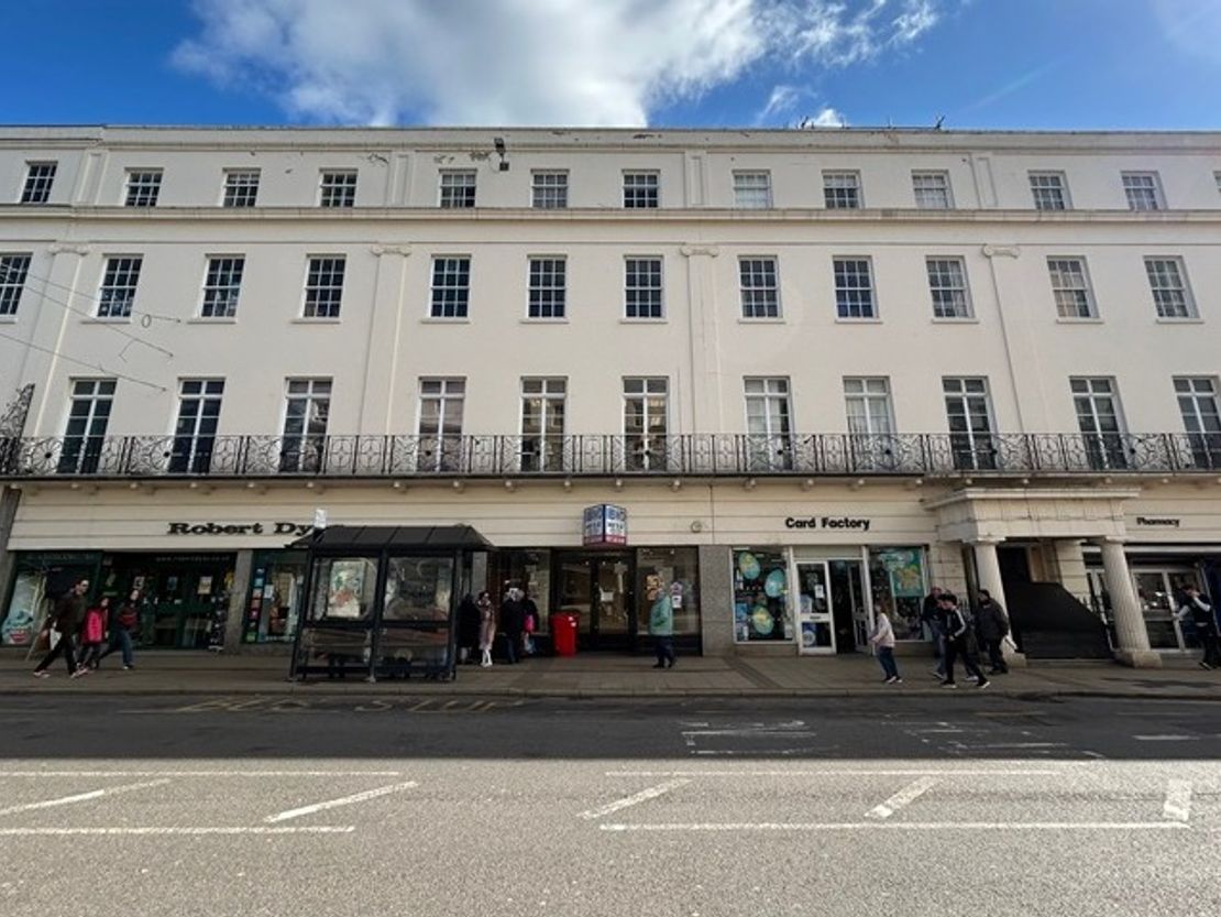 Unit 3, 27 The Parade, Leamington Spa, Warwickshire, CV32 4DE