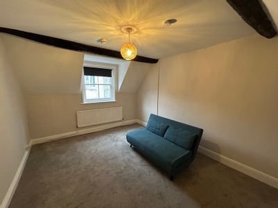Property Image for The Horns, 15 Victoria Square, Ashbourne, Derbyshire, DE6 1GG