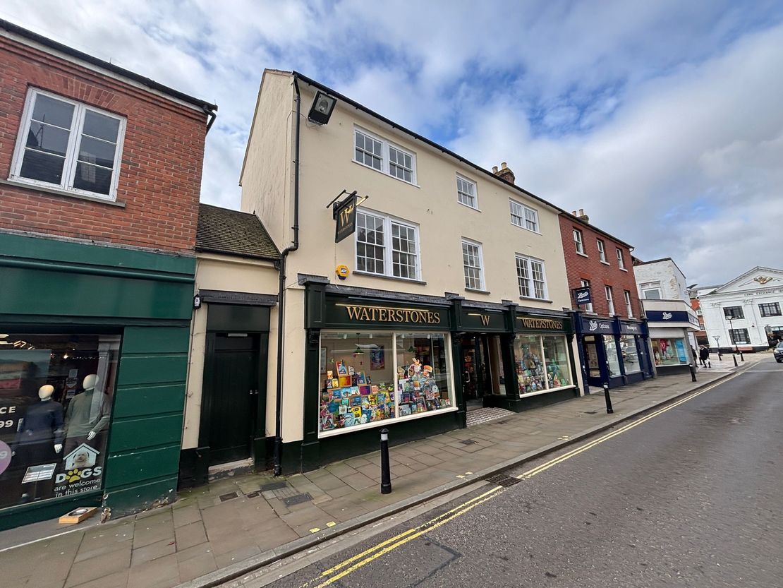 Uppers 7-9 The Hundred, Romsey, Hampshire, SO51 8GD