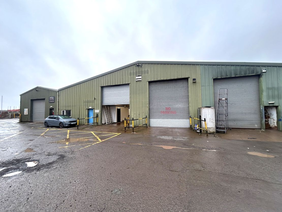 Dargavel Stores, Lockerbie Road, Dumfries, Dumfries And Galloway, DG1 3PG