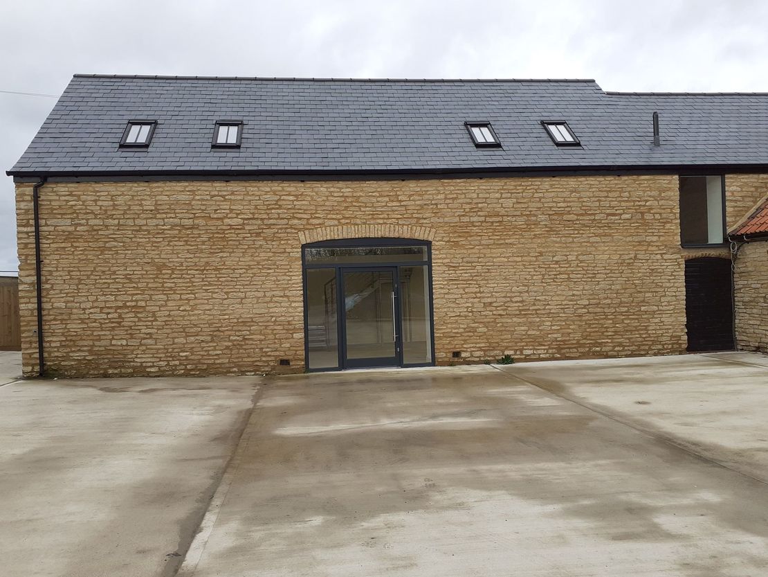 Stone Barn, Pastures Farm, Olney Road, Yardley Hastings, Northampton, Northamptonshire, NN7 1HL