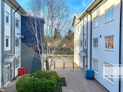 Property Image for Ground Floor, Unit 5, Charles Court, Warwick, CV34 5LZ