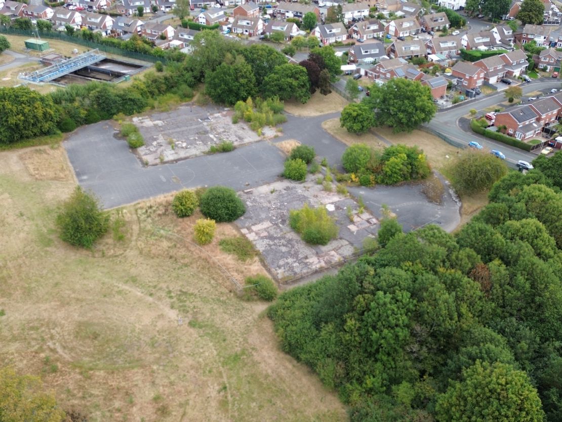 Former Gorsthills Primary School, Berry Drive, Great Sutton, CH66 4LU