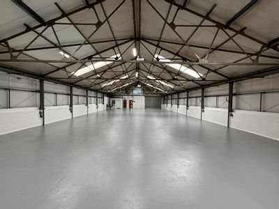 Property Image for Unit 2 Eastern Avenue, Dunstable, LU5 4JY