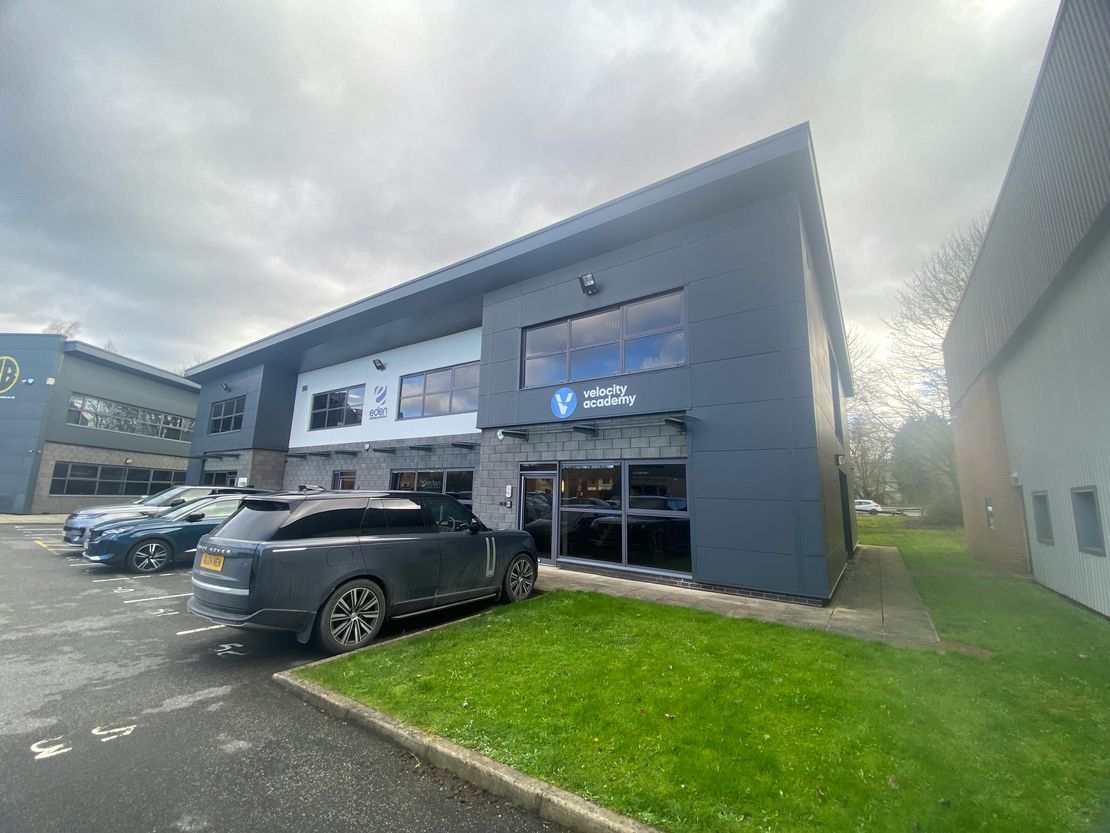 Unit 9, Courtyard 31, Pontefract Road, Normanton, WF6 1RN