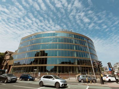 Property Image for Monocle, 184 Ferensway, Hull, East Yorkshire, HU1 3UT