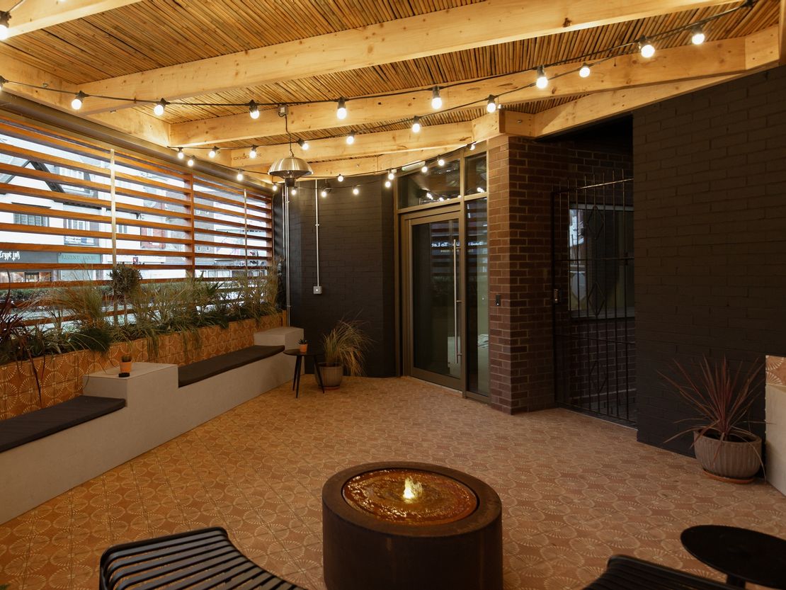 Monocle, 184 Ferensway, Hull, East Yorkshire, HU1 3UT