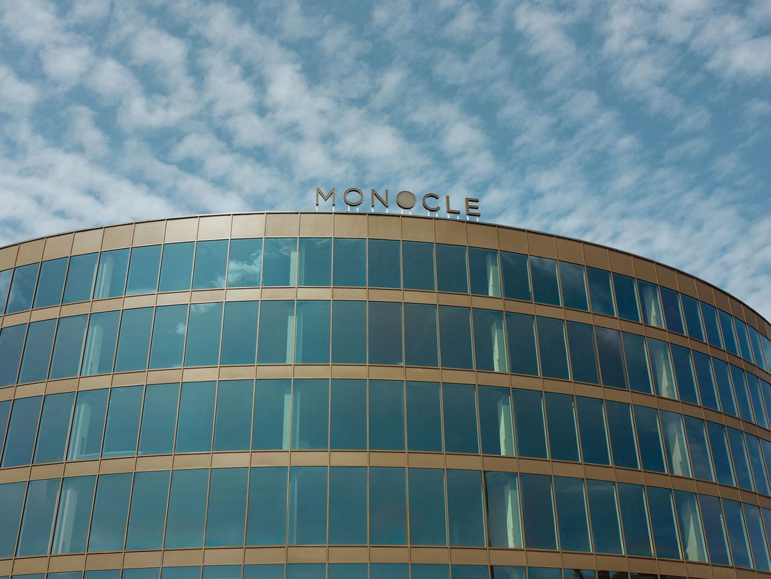 Monocle, 184 Ferensway, Hull, East Yorkshire, HU1 3UT