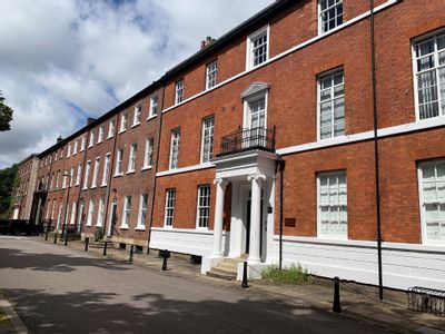 Property Image for Suite 8, 8-10 South Parade, Wakefield, West Yorkshire, WF1 1LR