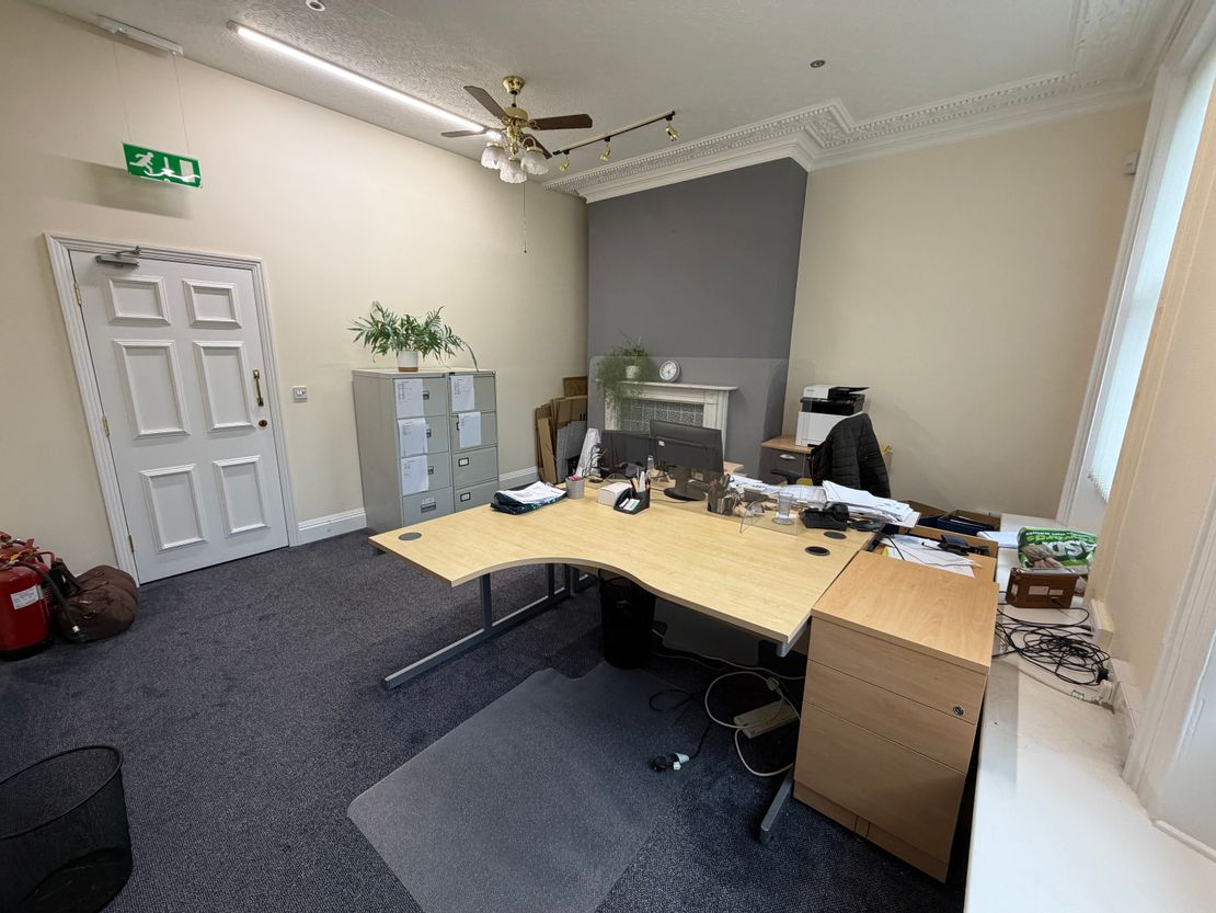 Suite 8, 8-10 South Parade, Wakefield, West Yorkshire, WF1 1LR