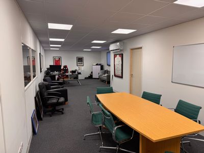 Property Image for 1b, Dromintee Road, Bardon Hill, Coalville, Leicestershire, LE67 1TX