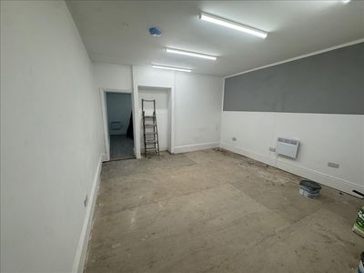 Property Image for 248 Huddersfield Rd, Oldham OL4 2RB