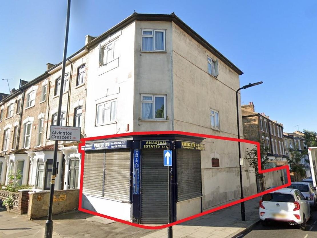 29 St Mark's Rise, London E8 2NL